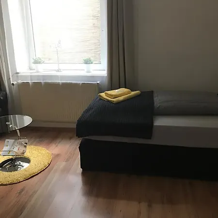 City Center Apartment *
